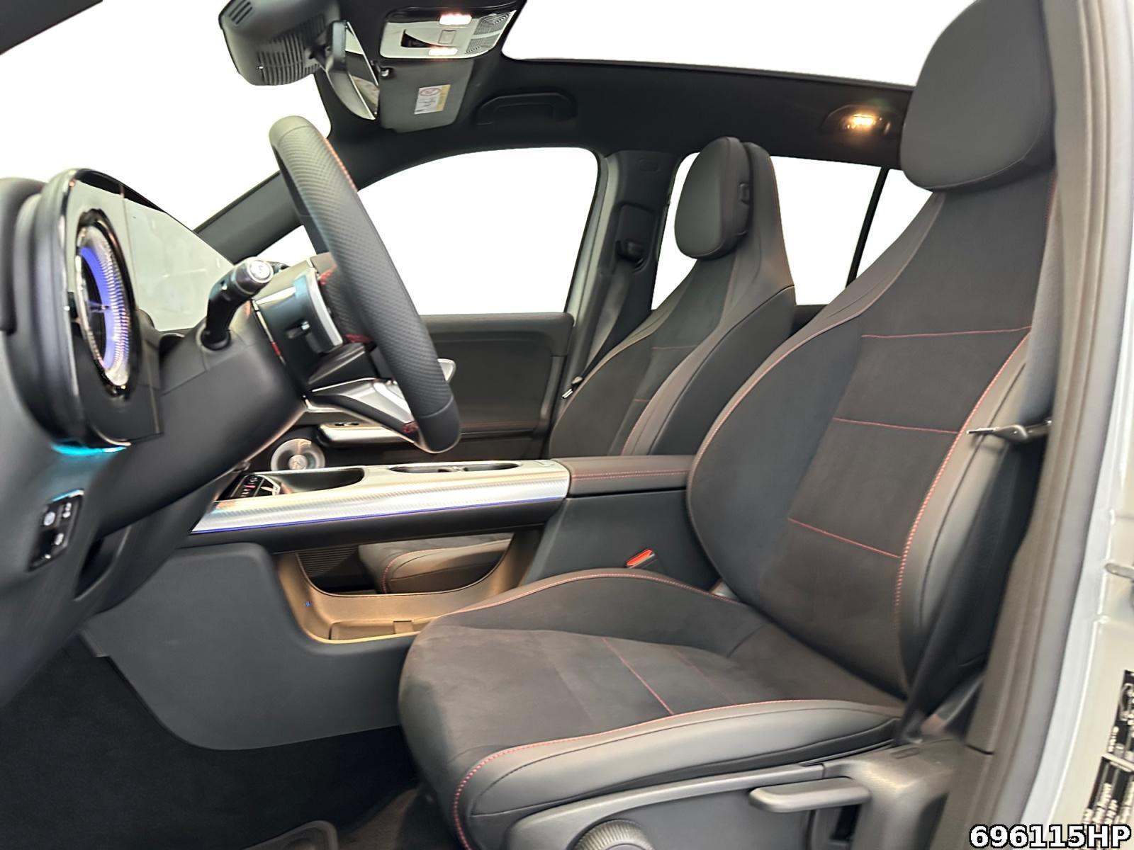 Fahrzeugabbildung Mercedes-Benz GLB 250 +AMG-LINE+NIGHT+BURMESTER+HEAD-UP+