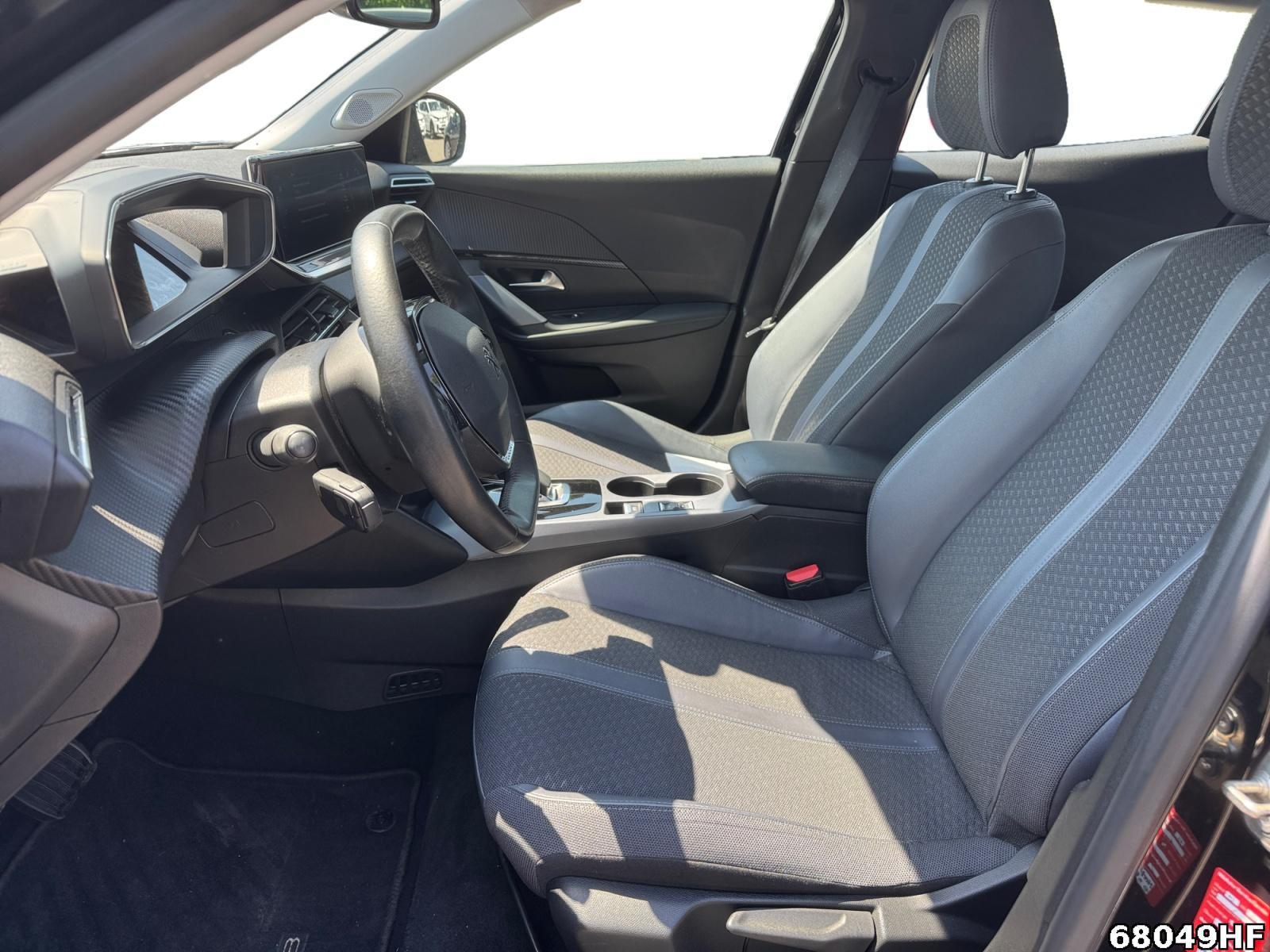 Fahrzeugabbildung Peugeot 2008 Allure