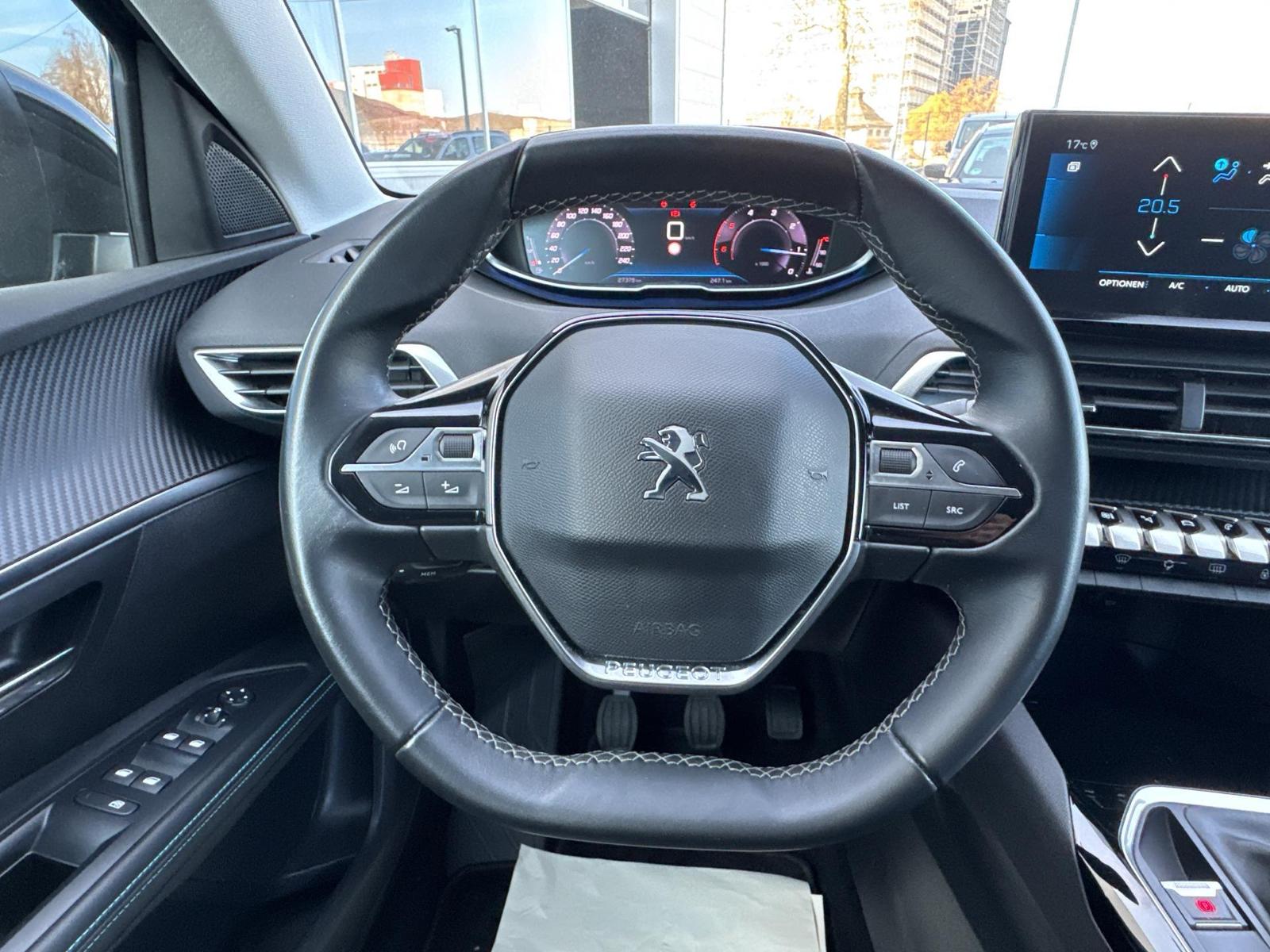 Fahrzeugabbildung Peugeot 5008 Allure 7 SITZER+NAVI+CARPLAY