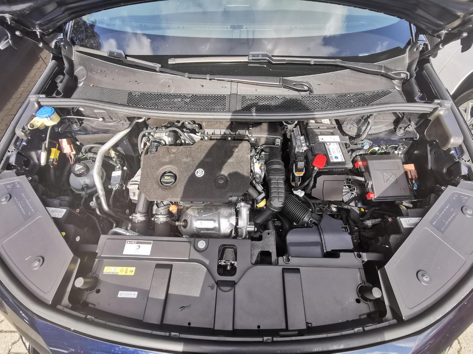 Fahrzeugabbildung DS Automobiles DS7 Crossback 1.5 BlueHDi 130 FAP, Bastille+