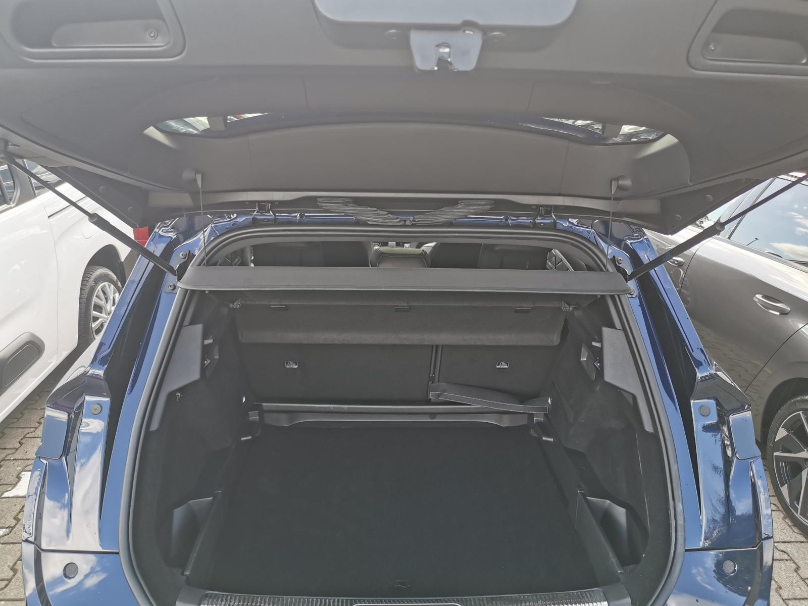 Fahrzeugabbildung DS Automobiles DS7 Crossback 1.5 BlueHDi 130 FAP, Bastille+