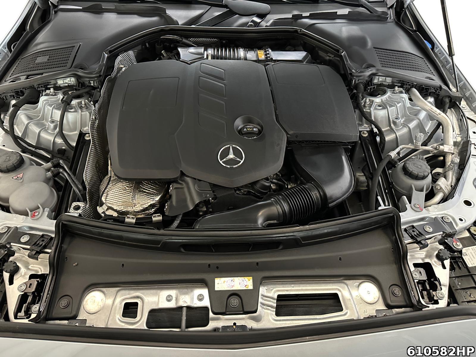 Fahrzeugabbildung Mercedes-Benz C 220 d Avantgarde Kamera Totw Ambiente CarPlay
