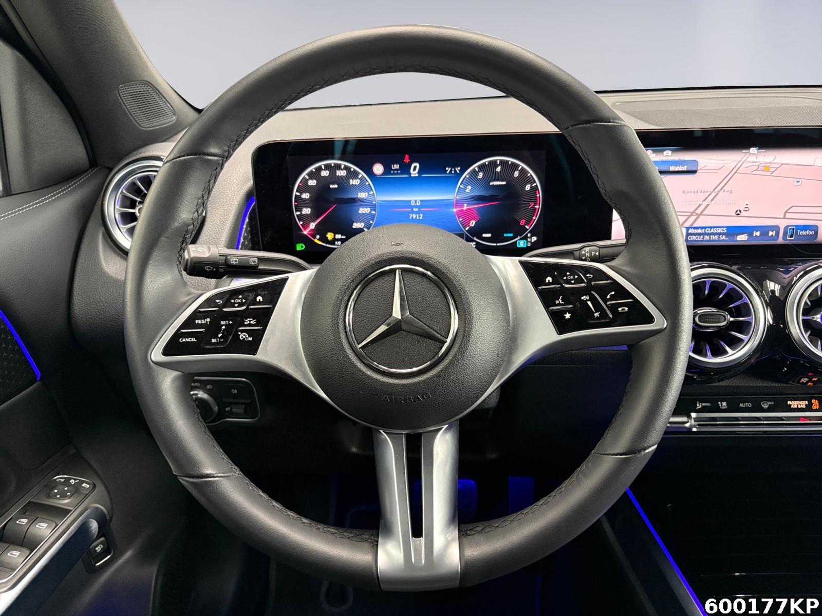 Fahrzeugabbildung Mercedes-Benz GLB 200 Progressive AHK Kamera Ambiente Distroni