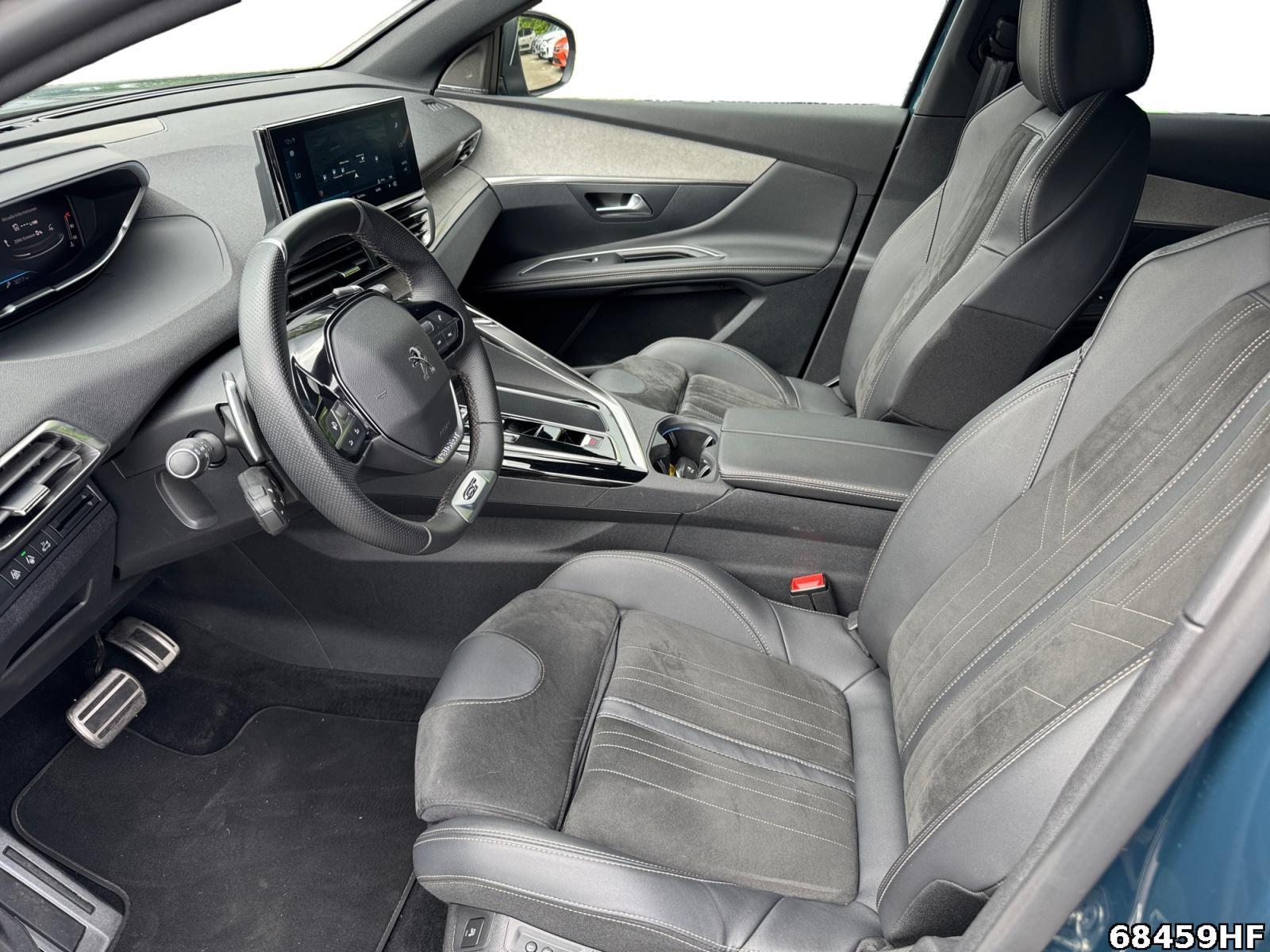 Fahrzeugabbildung Peugeot 3008 1.2 Hybrid 136 GT (EURO 6d)