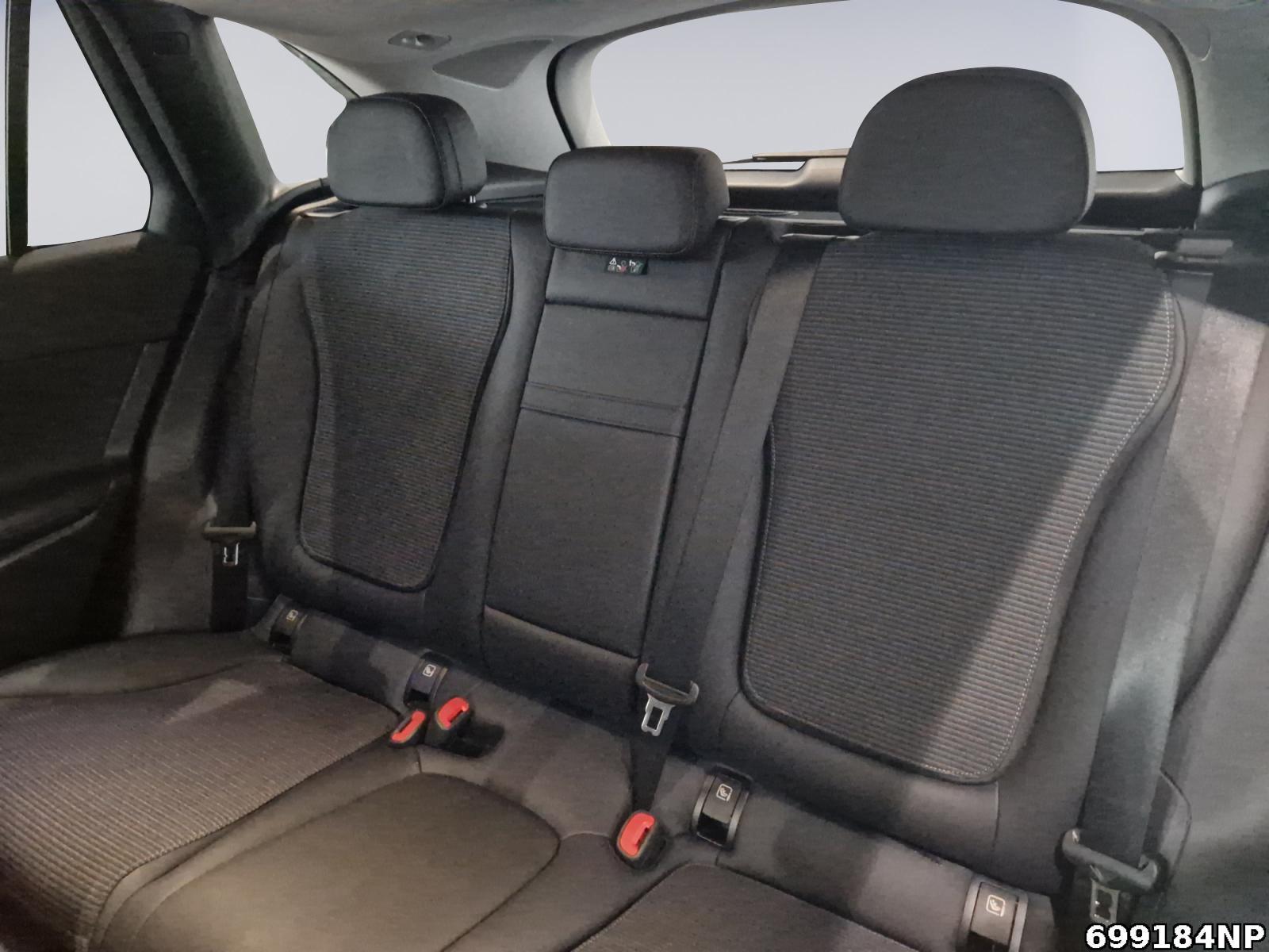 Fahrzeugabbildung Mercedes-Benz GLC 220 d 4M Avantgarde Kamera Ambiente Totwinke