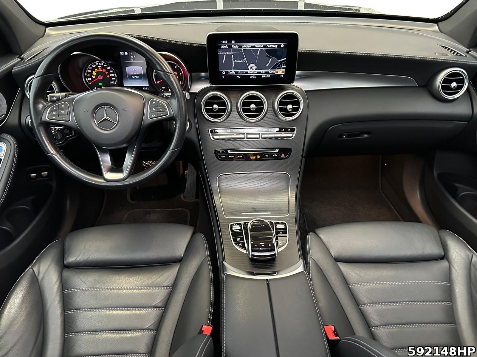 Fahrzeugabbildung Mercedes-Benz GLC 350 d 4M Exclusive Pano Distronic Burmester