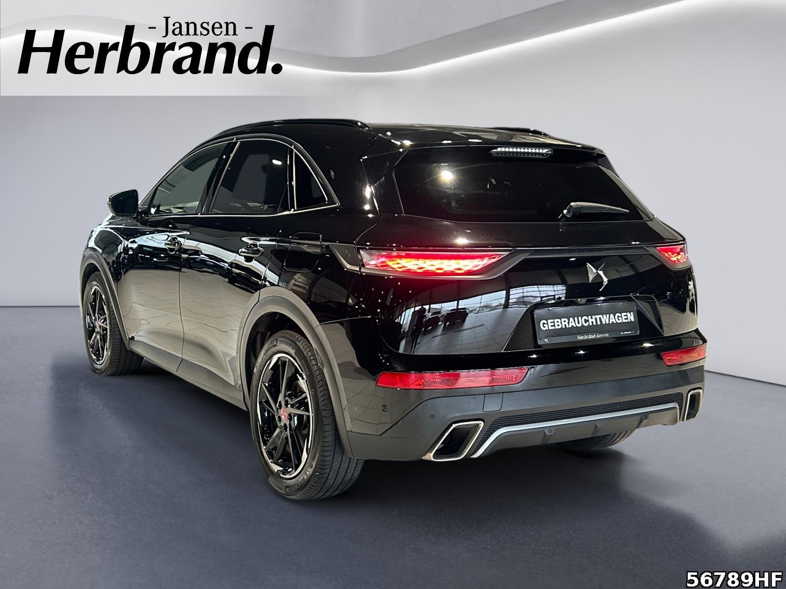 Fahrzeugabbildung DS Automobiles DS7 Crossback Performance Line