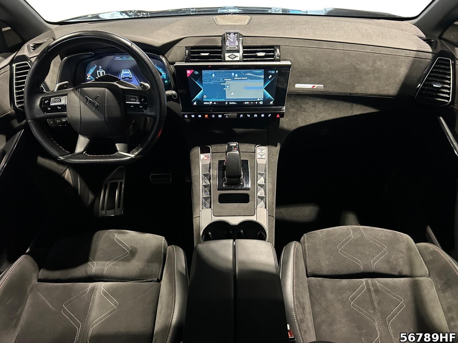 Fahrzeugabbildung DS Automobiles DS7 Crossback Performance Line