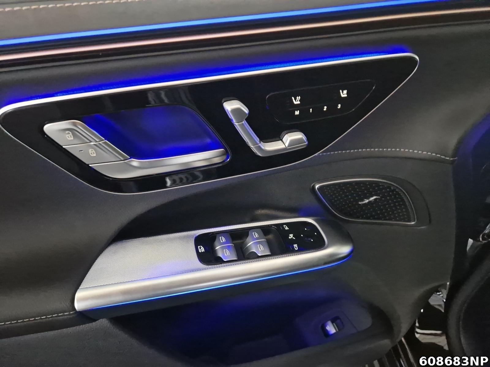 Fahrzeugabbildung Mercedes-Benz EQE SUV 350+ AMG Memory AHK HANDS-FREE Adv.Sound