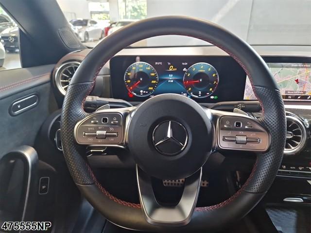 Fahrzeugabbildung Mercedes-Benz CLA 200 AMG Pano Volldigital Kamera LED Ambiente