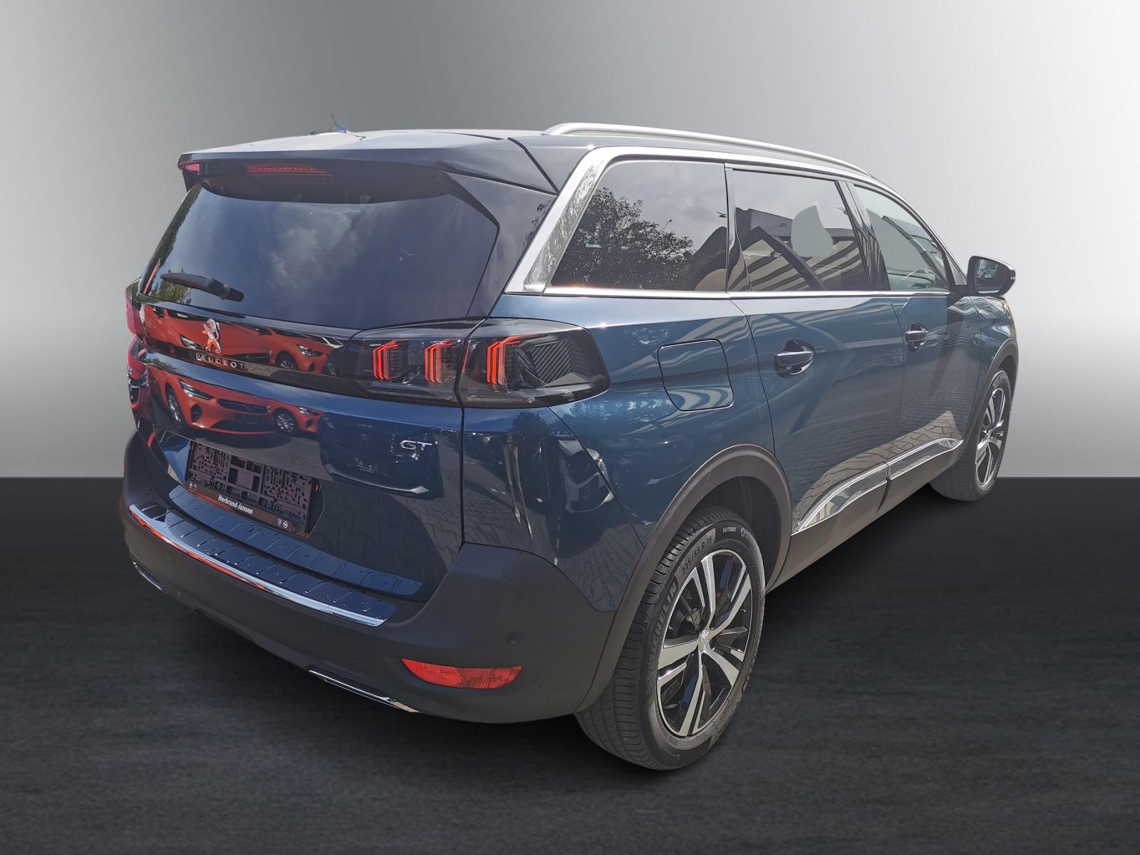 Fahrzeugabbildung Peugeot 5008 1.2 PureTech 130, GT