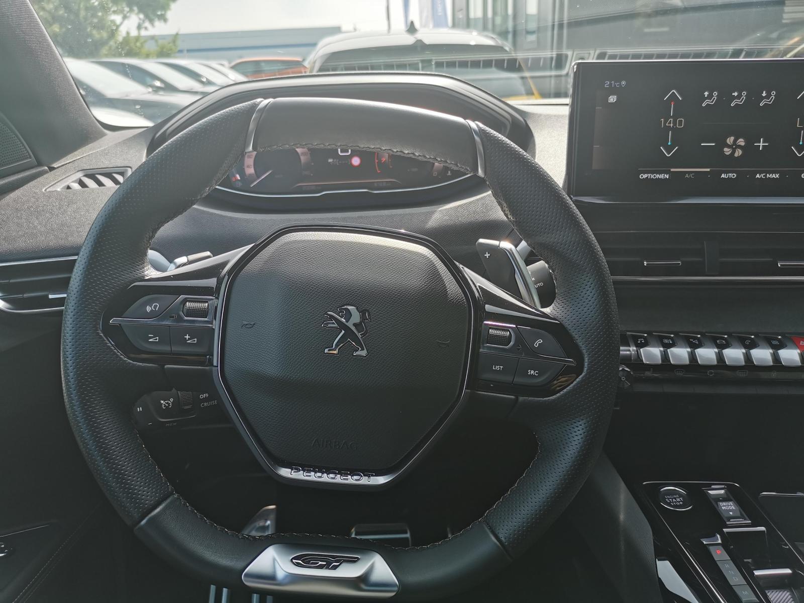 Fahrzeugabbildung Peugeot 5008 1.2 PureTech 130, GT