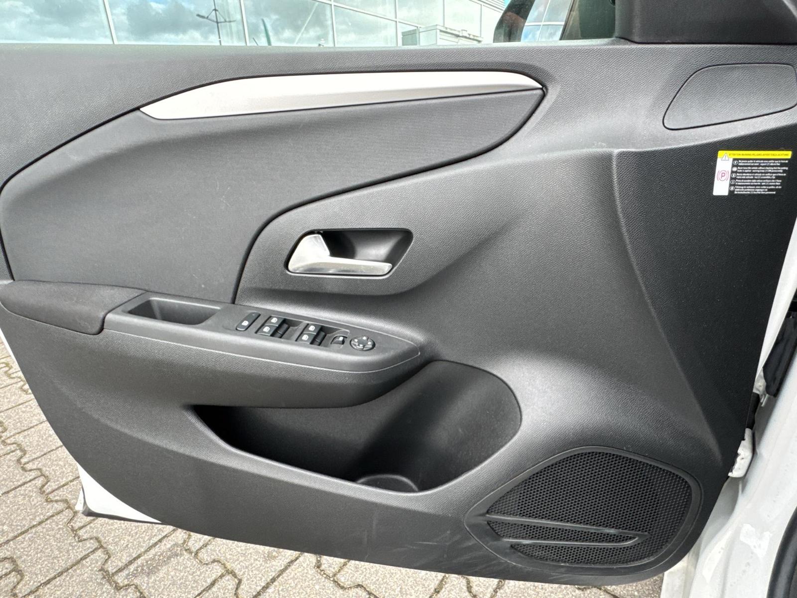 Fahrzeugabbildung Opel Corsa SHZ+TEMPOMAT+KAMERA