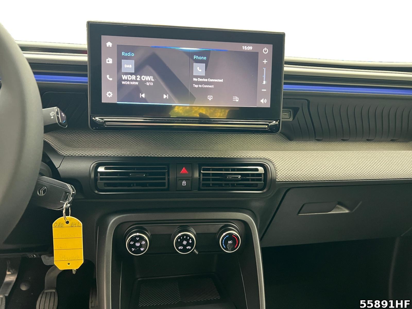 Fahrzeugabbildung Citroën C3 Plus 100 PS MT