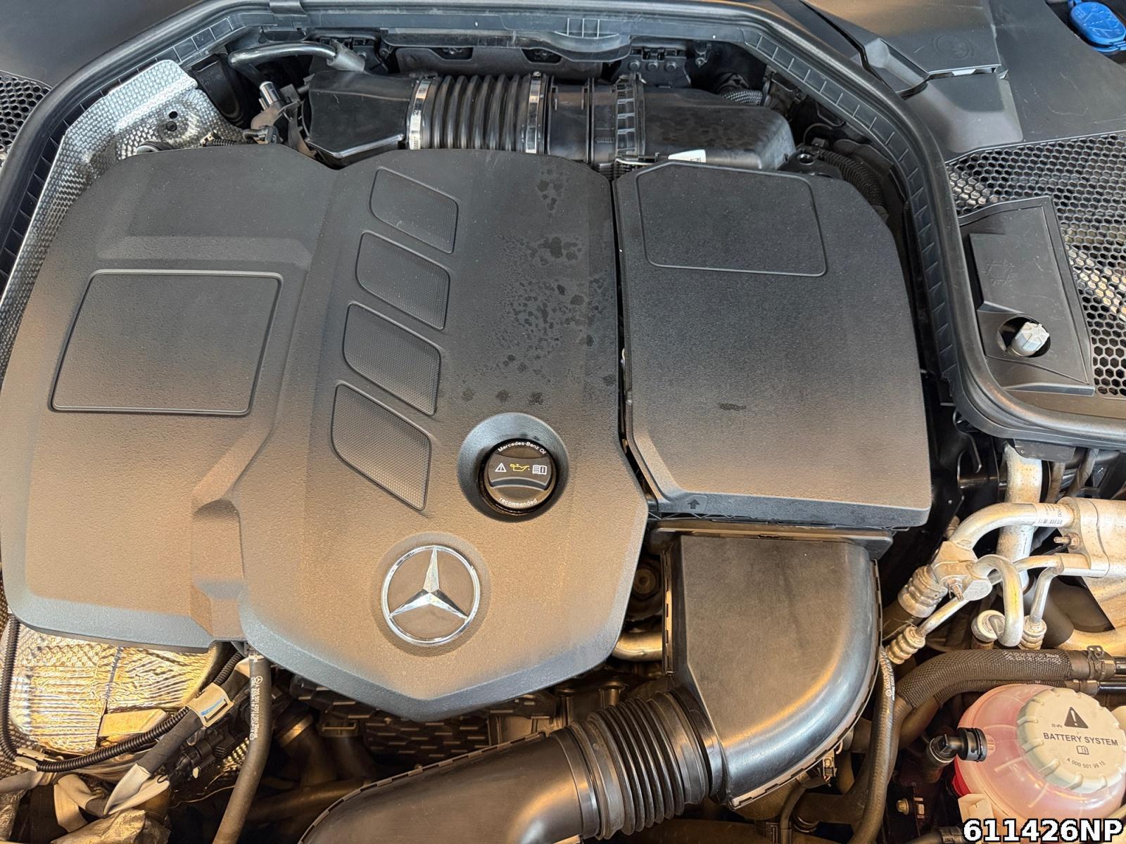 Fahrzeugabbildung Mercedes-Benz C 300 T AMG Distronic Burmester Head-Up AHK
