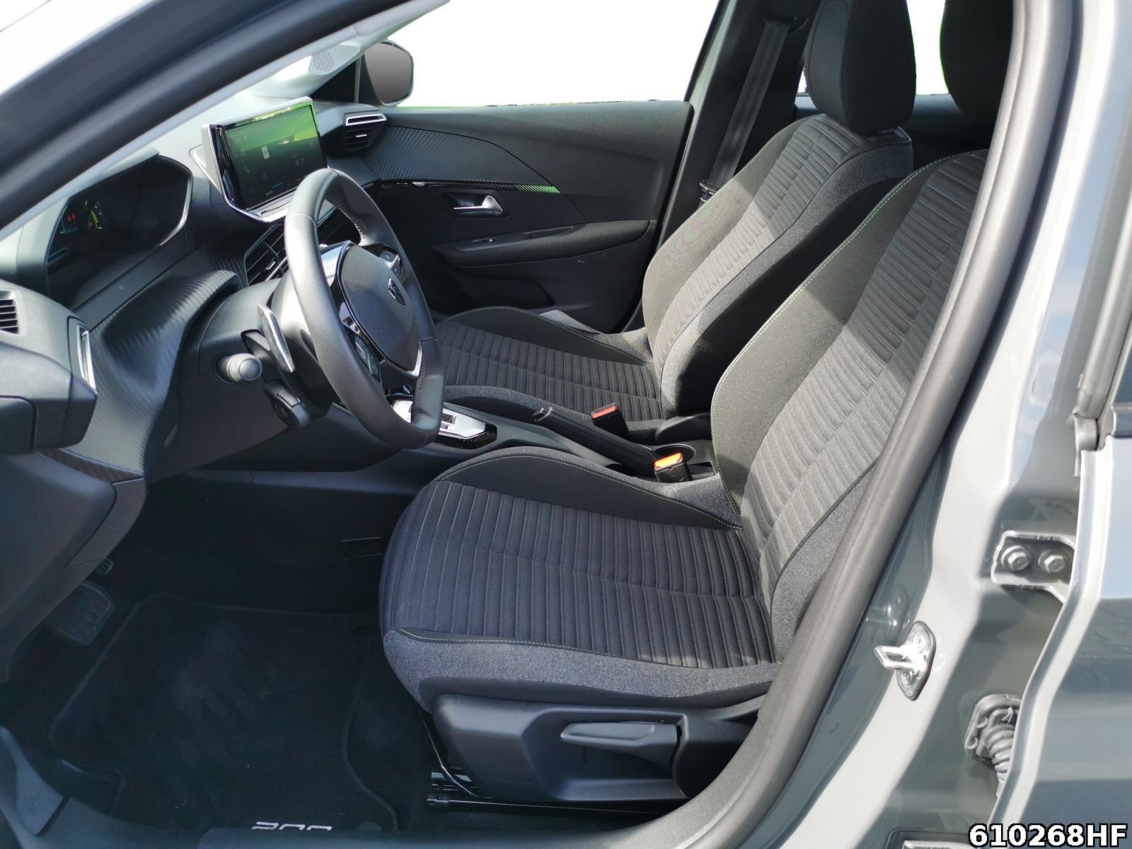 Fahrzeugabbildung Peugeot 208 1.2 Hybrid 100 Active (EURO 6e)