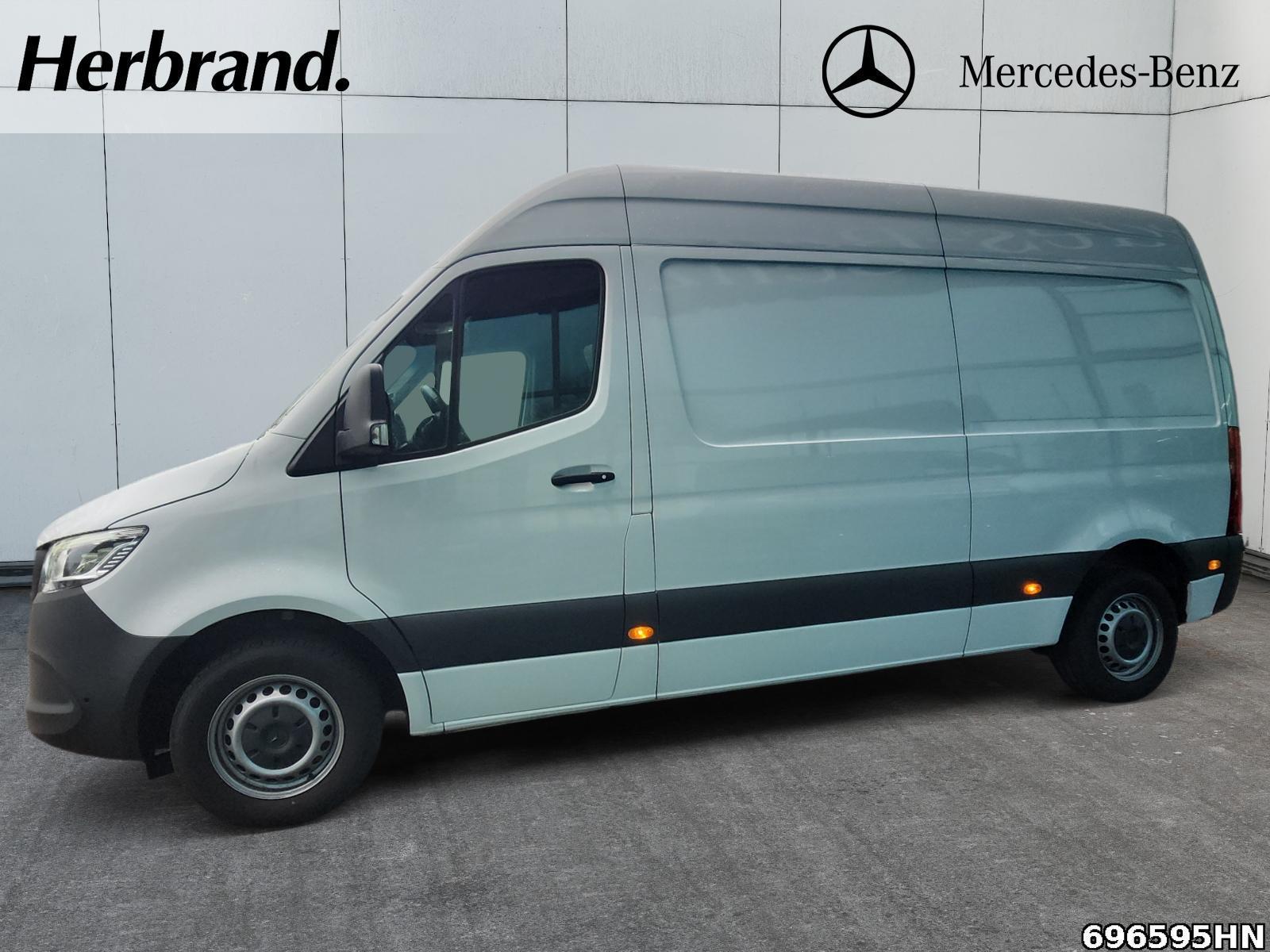 Fahrzeugabbildung Mercedes-Benz Sprinter 215/315 Kasten*L2H2*Sortimo*LED*Distro