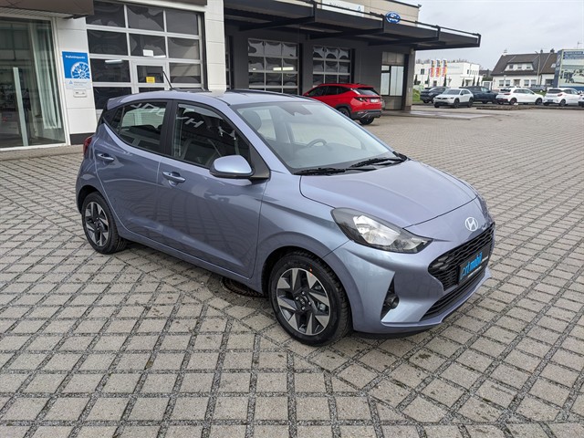 Fahrzeugabbildung Hyundai i10 Trend - Automatik