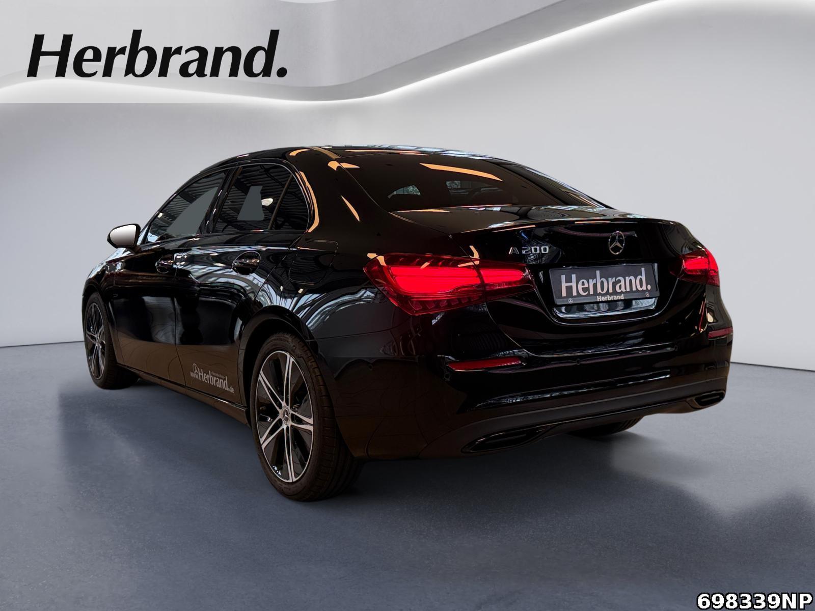 Fahrzeugabbildung Mercedes-Benz A 200 Limousine PROGRESSIVE+NIGHT+STNDHZG+MEMORY