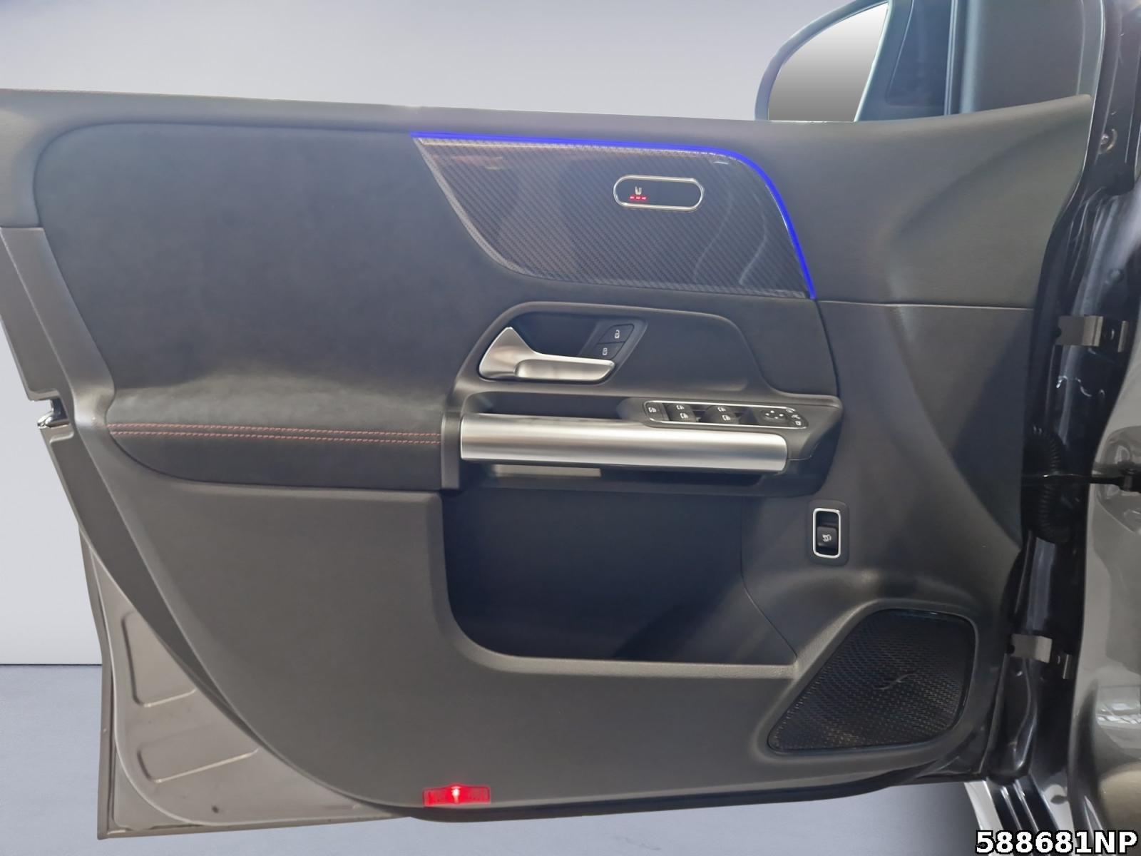 Fahrzeugabbildung Mercedes-Benz B 200 MULTIBEAM+AHK+360°+TOTWINKEL+LENKRADHZG