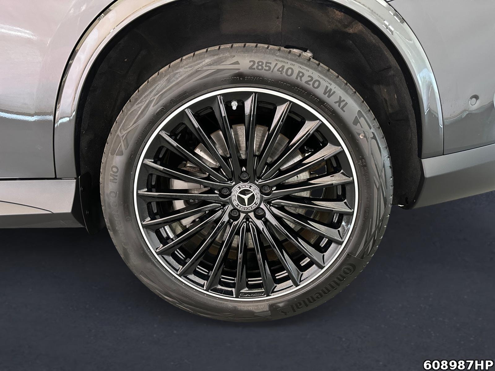 Fahrzeugabbildung Mercedes-Benz GLC 400 e 4M AMG Coupé Premium Plus AHK 20