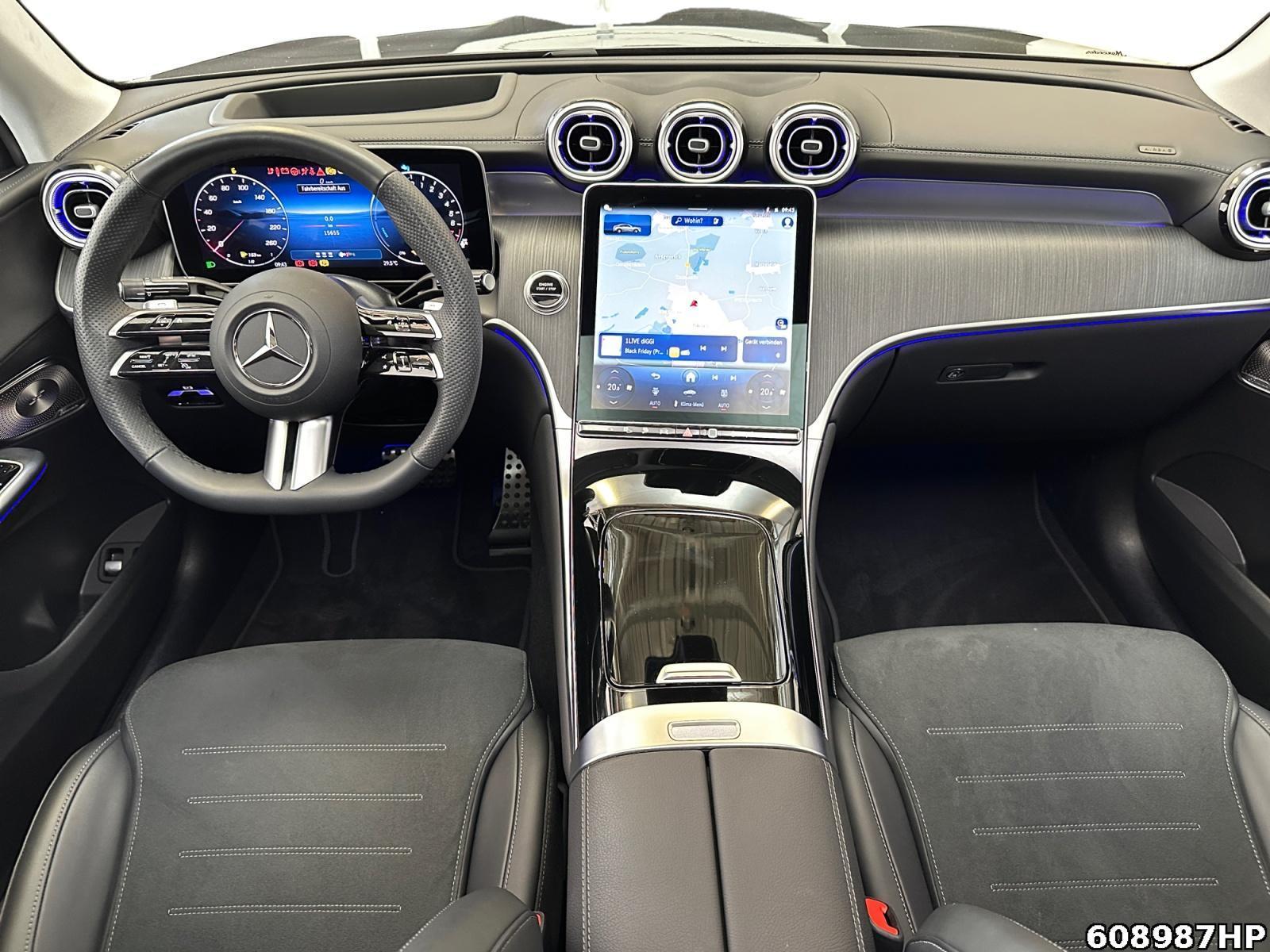 Fahrzeugabbildung Mercedes-Benz GLC 400 e 4M AMG Coupé Premium Plus AHK 20