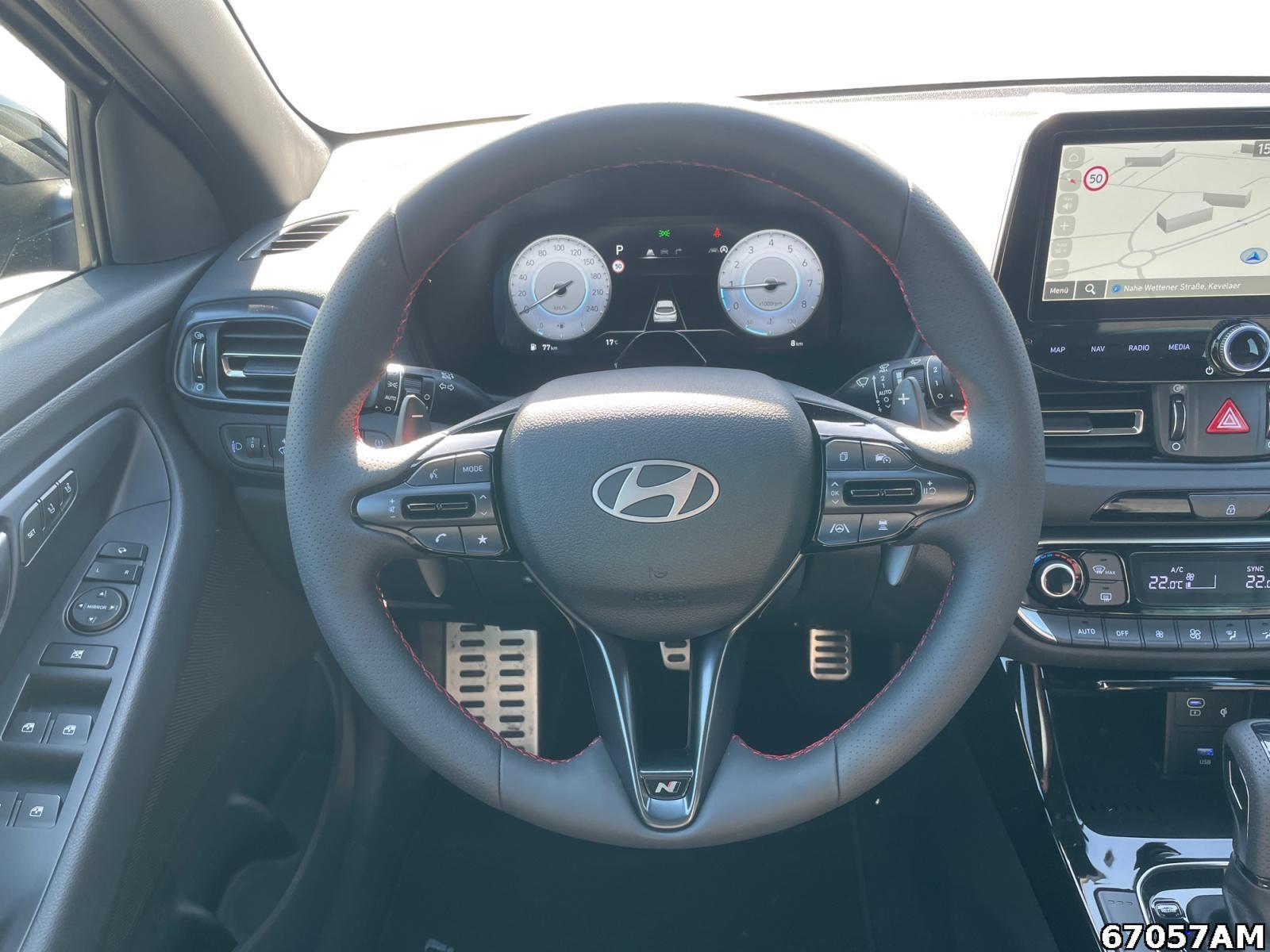 Fahrzeugabbildung Hyundai i30 N Line X - Automatik - Panoramadach