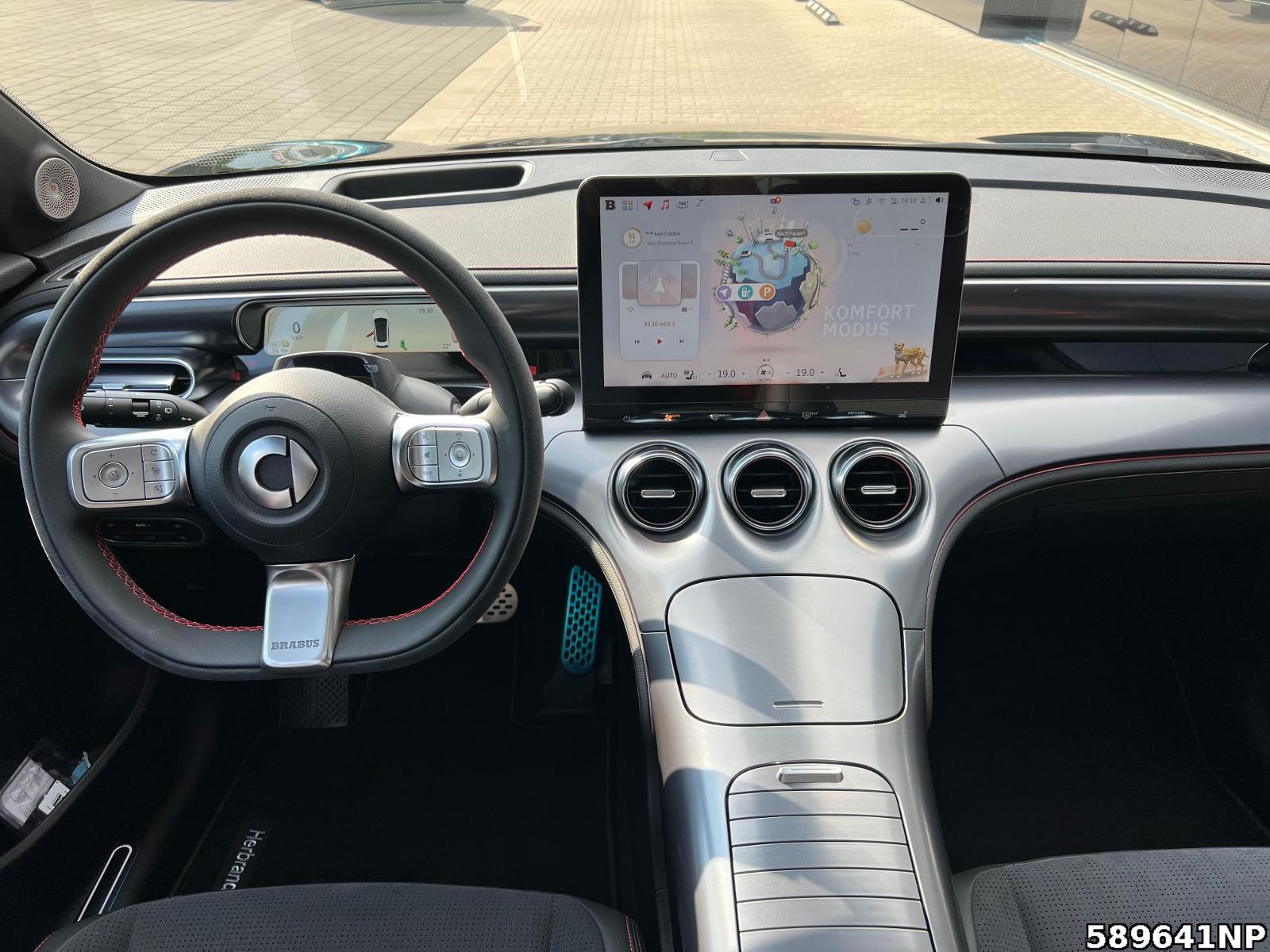 Fahrzeugabbildung Smart THREE BRABUS BRABUS+HUD+PANO+BEATSAUDIO+ALCANTARA