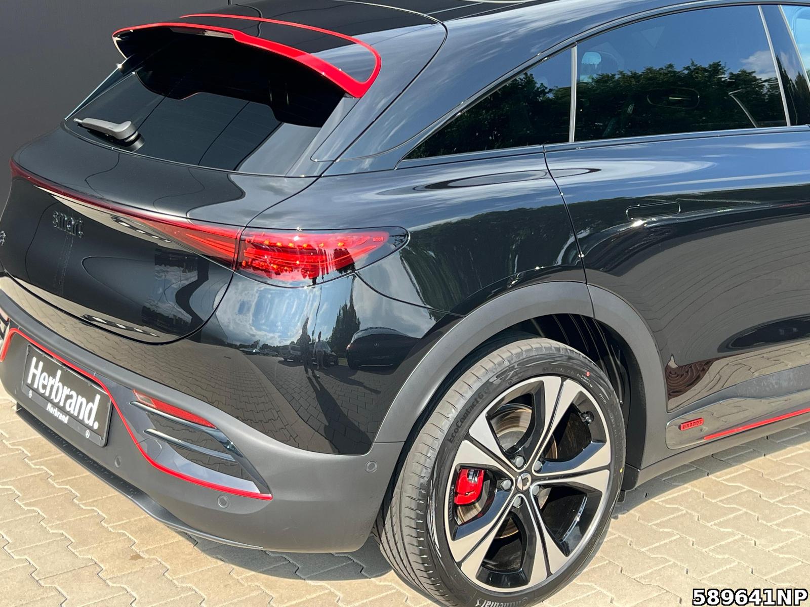 Fahrzeugabbildung Smart THREE BRABUS BRABUS+HUD+PANO+BEATSAUDIO+ALCANTARA