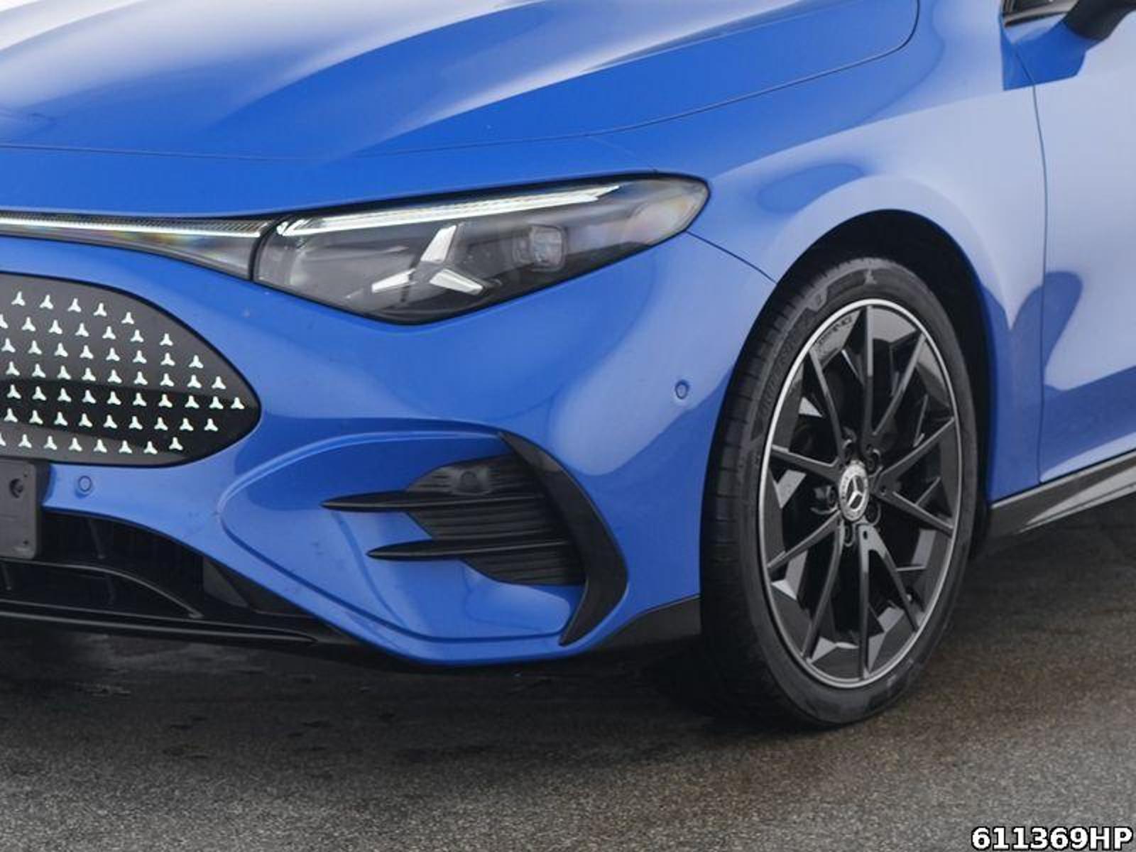 Fahrzeugabbildung Mercedes-Benz CLA 250 AMG Distronic Night Panorama 19