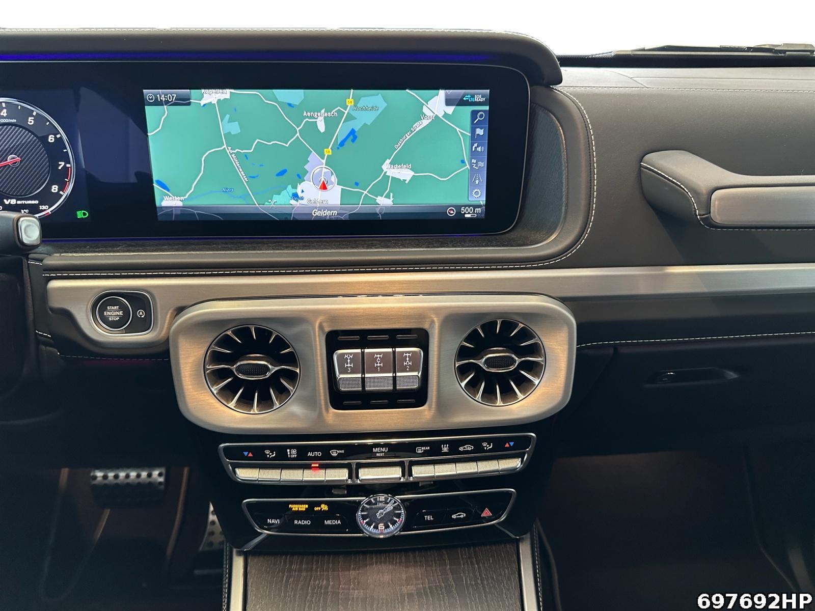 Fahrzeugabbildung Mercedes-Benz G 63 AMG SUPERIOR DISTRONIC AHK 360° Burmester