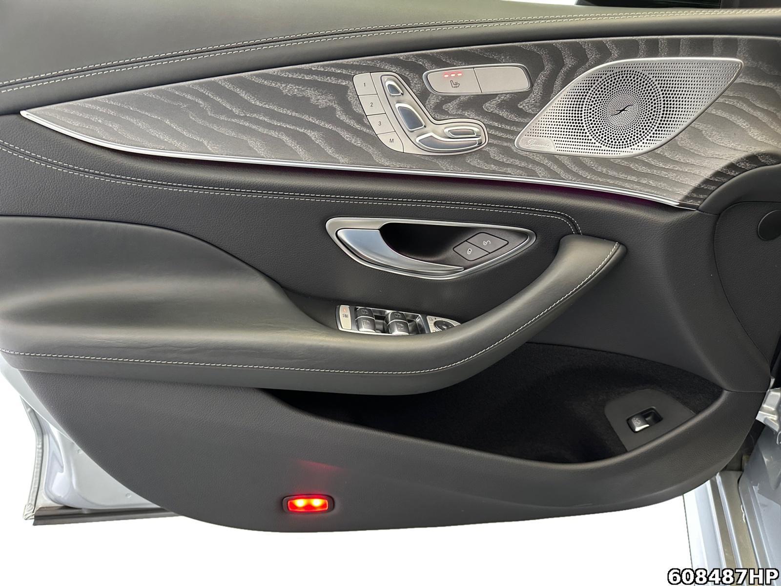 Fahrzeugabbildung Mercedes-Benz CLS 400 AMG Line AHK Head-up Burmester Night 360