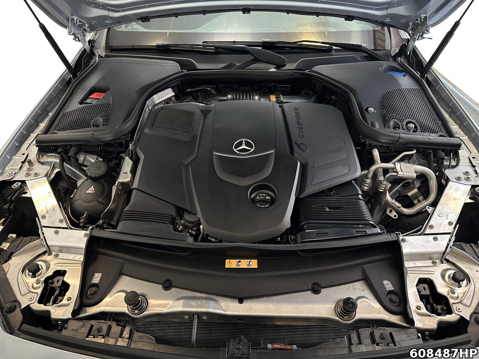 Fahrzeugabbildung Mercedes-Benz CLS 400 AMG Line AHK Head-up Burmester Night 360
