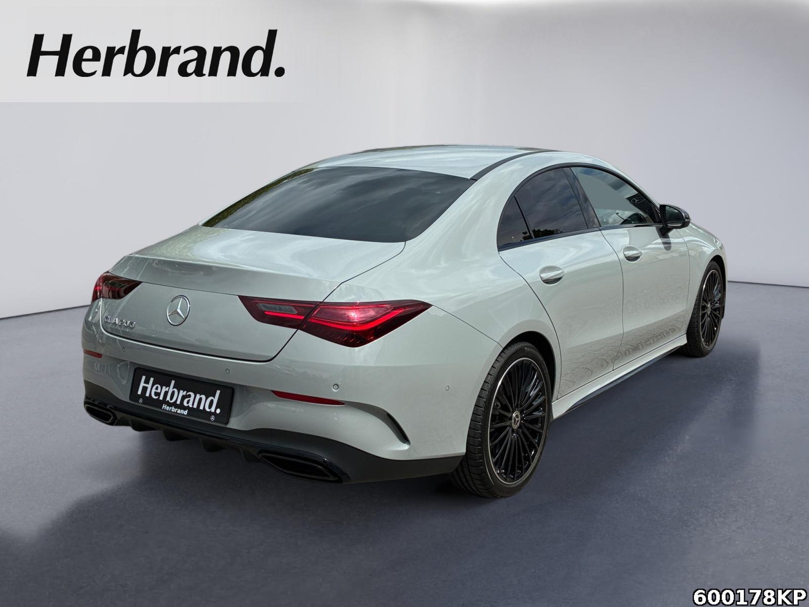 Fahrzeugabbildung Mercedes-Benz CLA 200 AMG Distronik DAB Ambiente Kamera 19