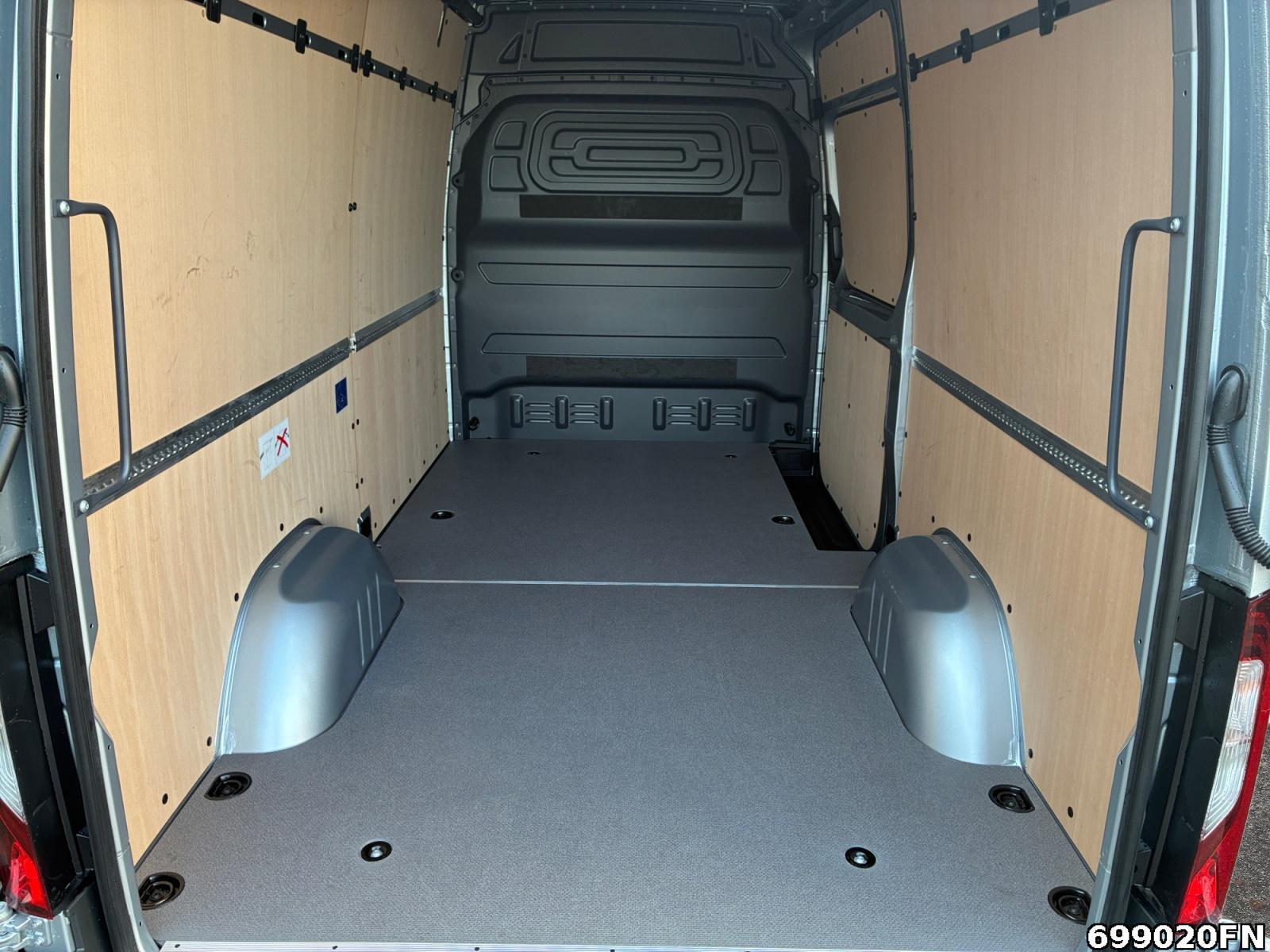 Fahrzeugabbildung Mercedes-Benz Sprinter 315 CDI Kasten SELECT Hochdach Standard