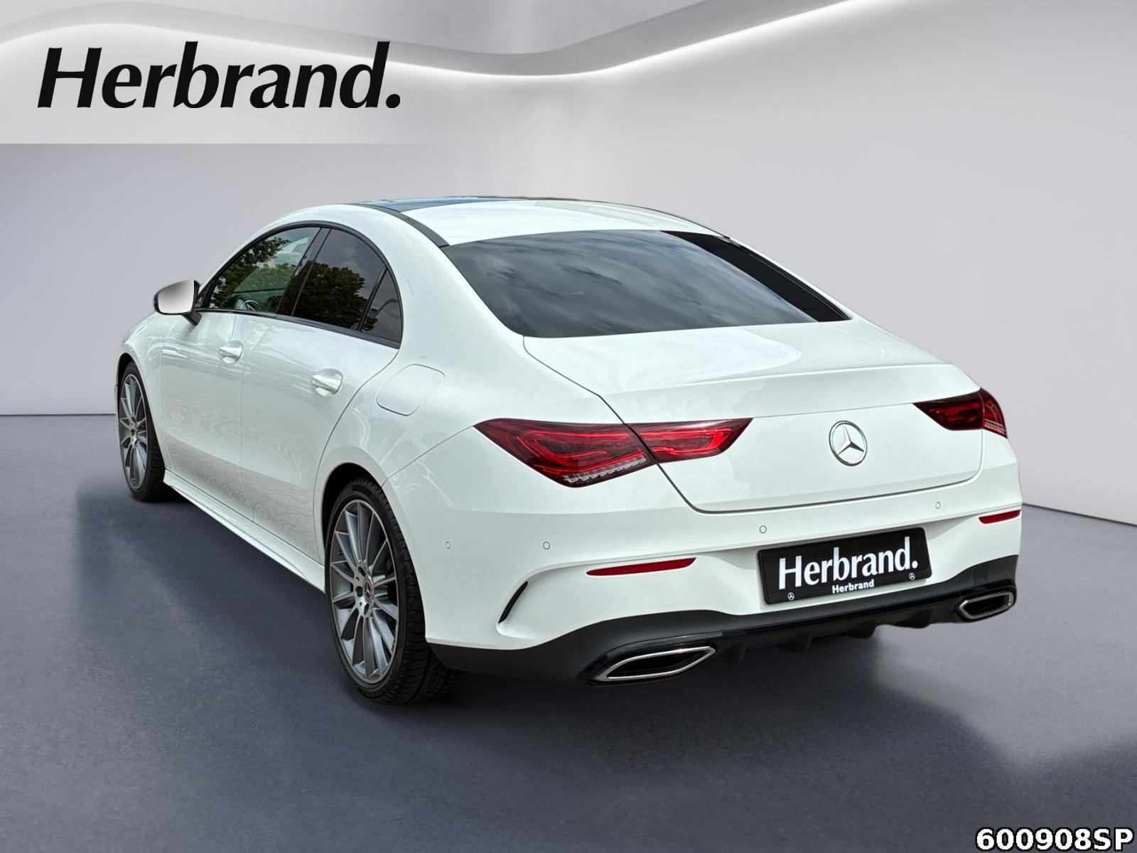 Fahrzeugabbildung Mercedes-Benz CLA 180 AMG Night Pano CarPlay Kamera 19