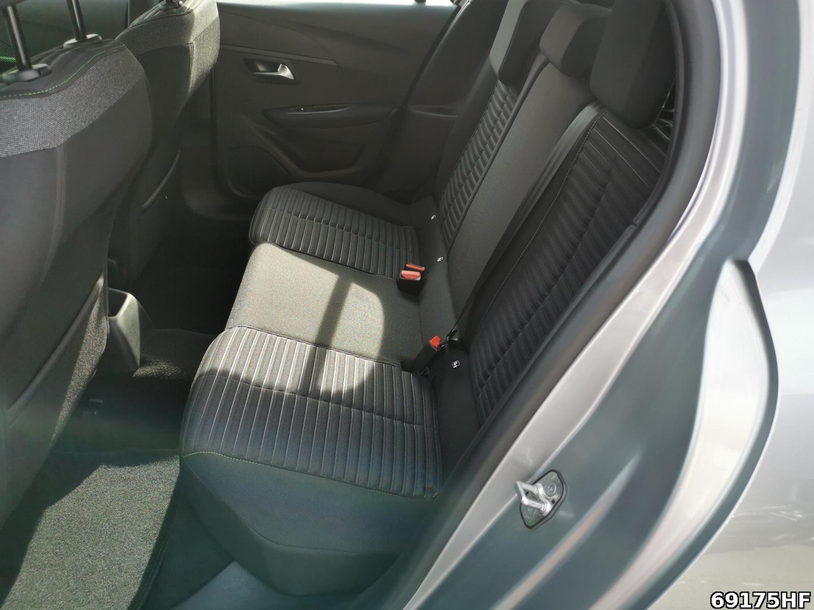 Fahrzeugabbildung Peugeot 208 Actice PureTech*Klima*Tempomat