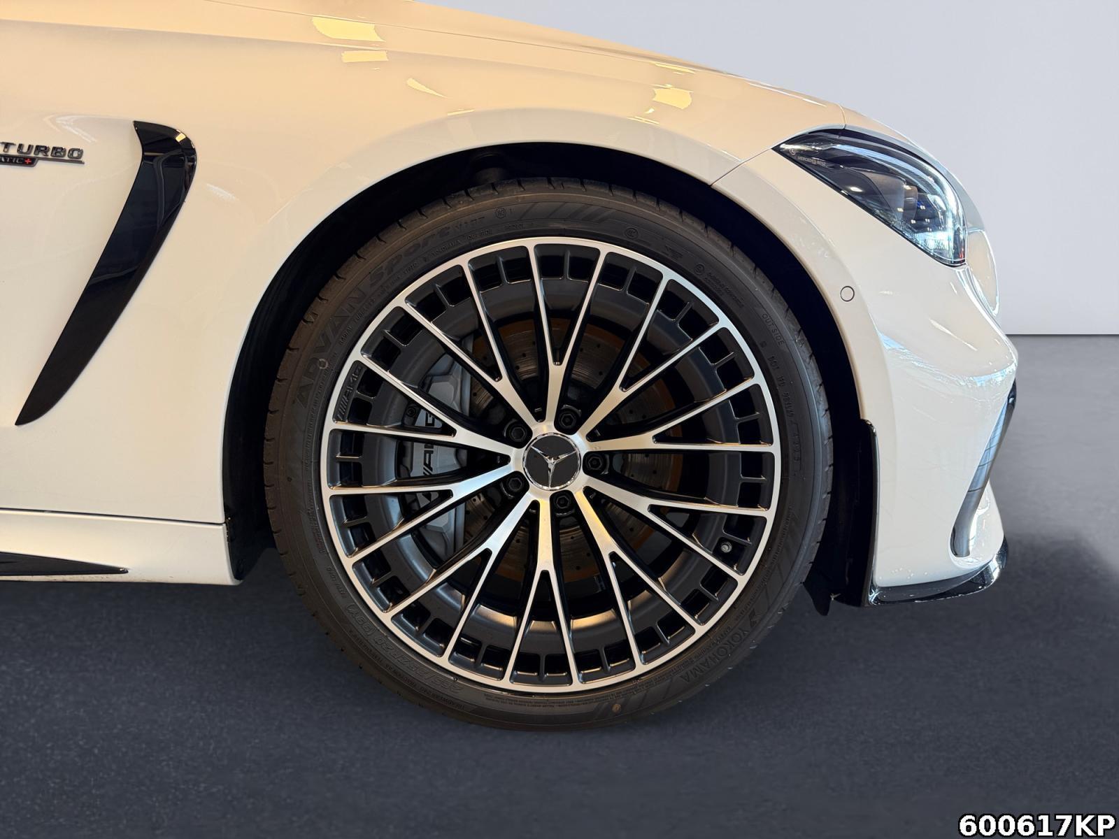 Fahrzeugabbildung Mercedes-Benz CLE 53 AMG 4M+ Pano AHK Burmester 20