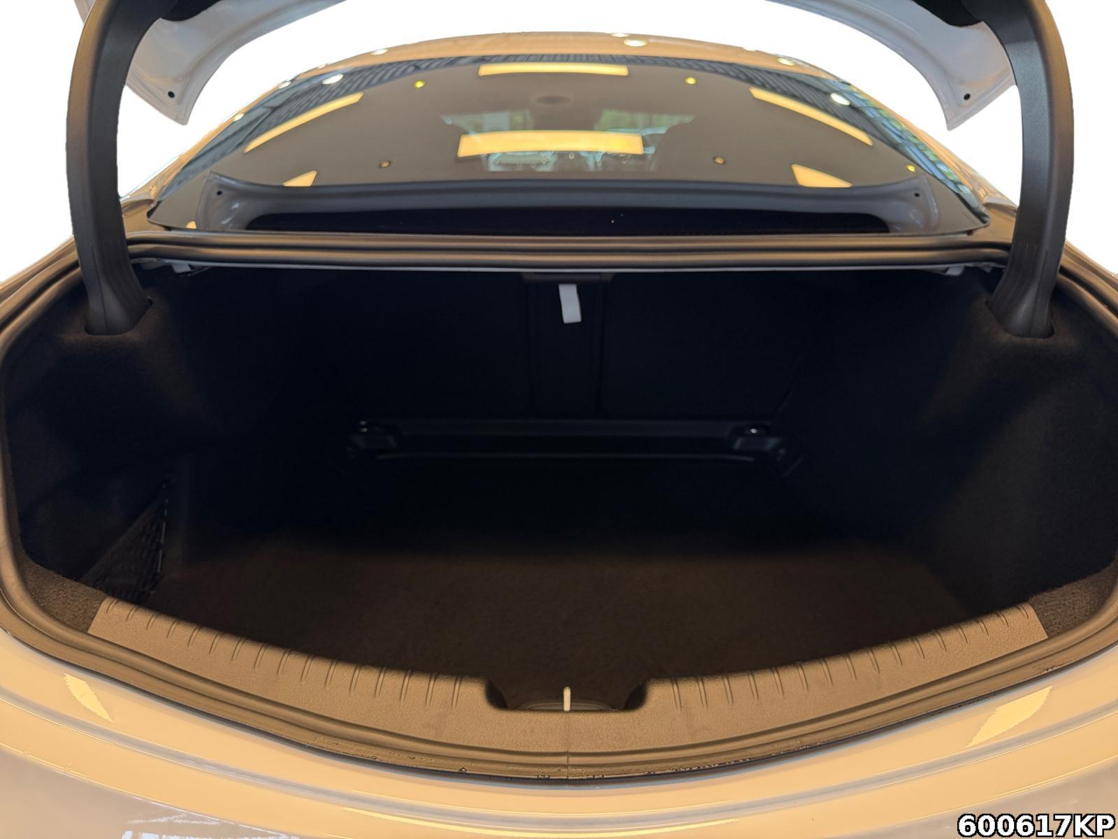 Fahrzeugabbildung Mercedes-Benz CLE 53 AMG 4M+ Pano AHK Burmester 20