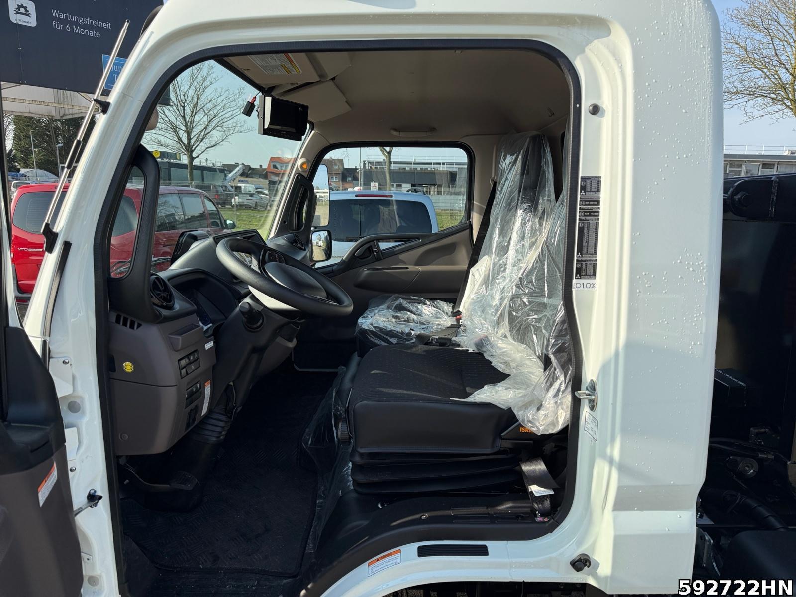 Fahrzeugabbildung FUSO Canter 7C18 HIAB-Abrollkipper Vfhrzg.