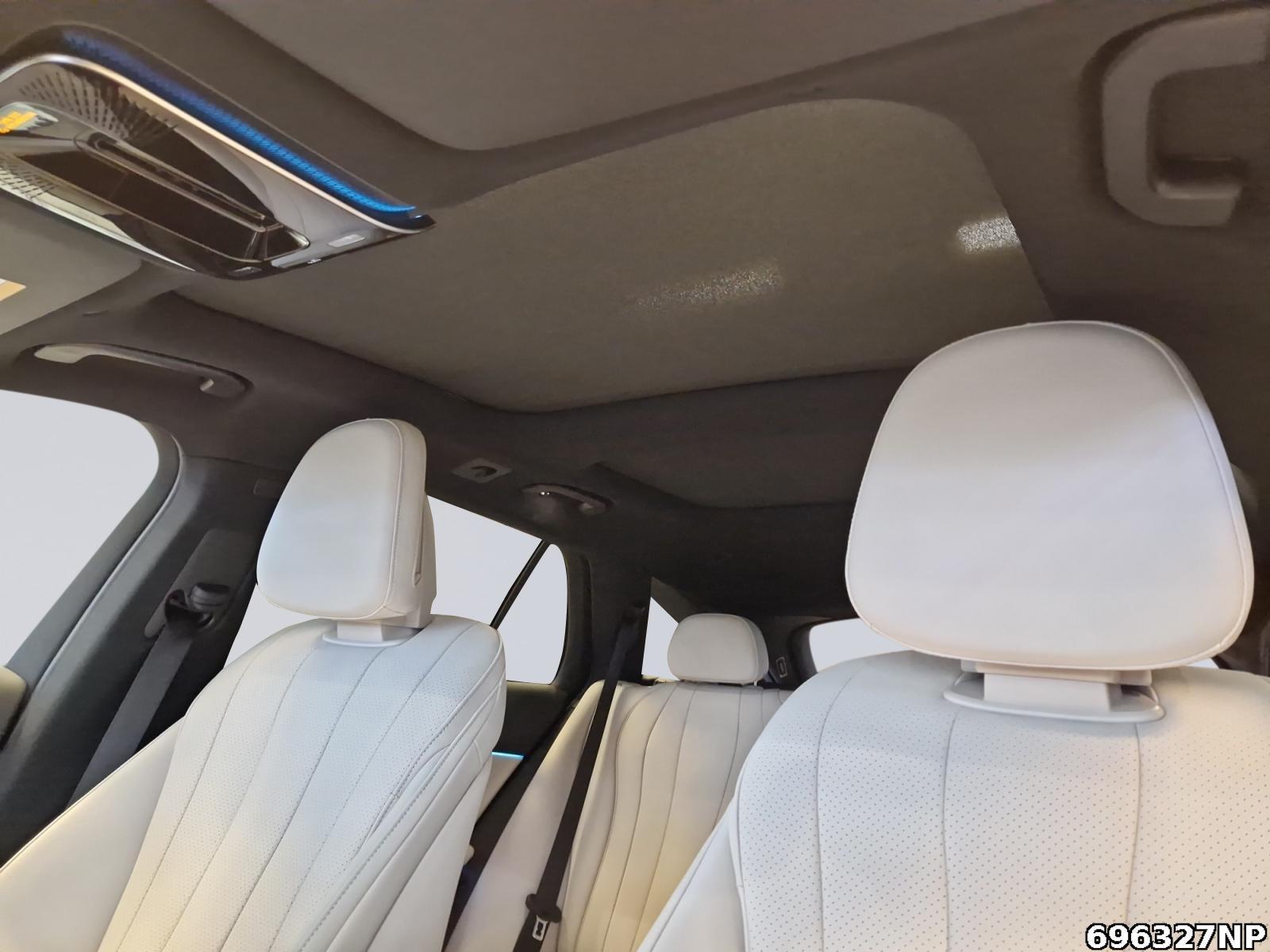 Fahrzeugabbildung Mercedes-Benz E 300 T AMG Pano AHK BURMESTER Digital-Light