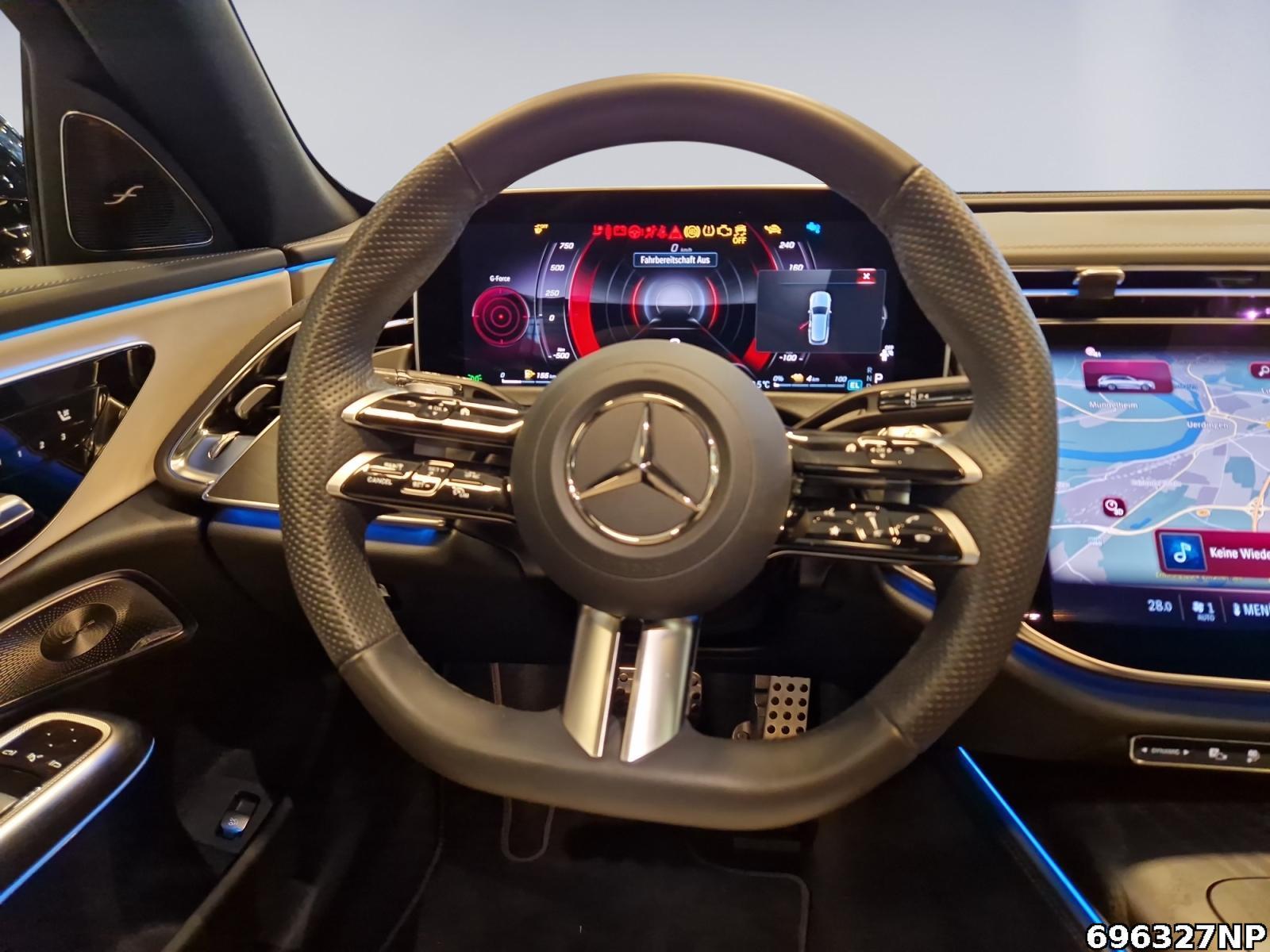Fahrzeugabbildung Mercedes-Benz E 300 T AMG Pano AHK BURMESTER Digital-Light