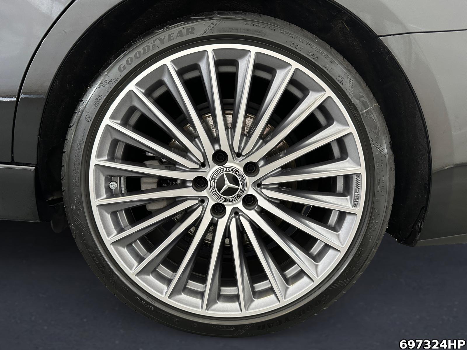 Fahrzeugabbildung Mercedes-Benz C 300 d AMG AHK DISTRONIC DIGITAL LIGHT 360°