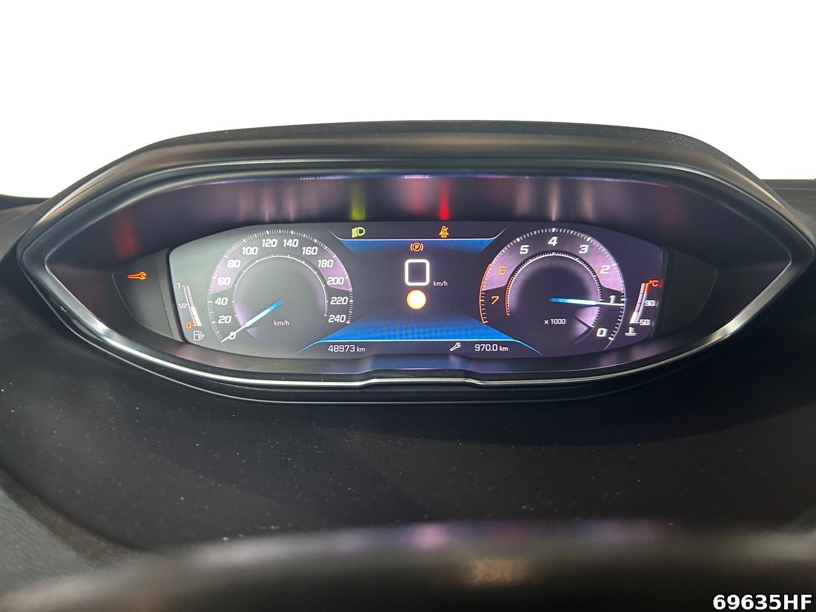 Fahrzeugabbildung Peugeot 3008 1.2 PureTech 130 Allure Pack (EURO 6d)