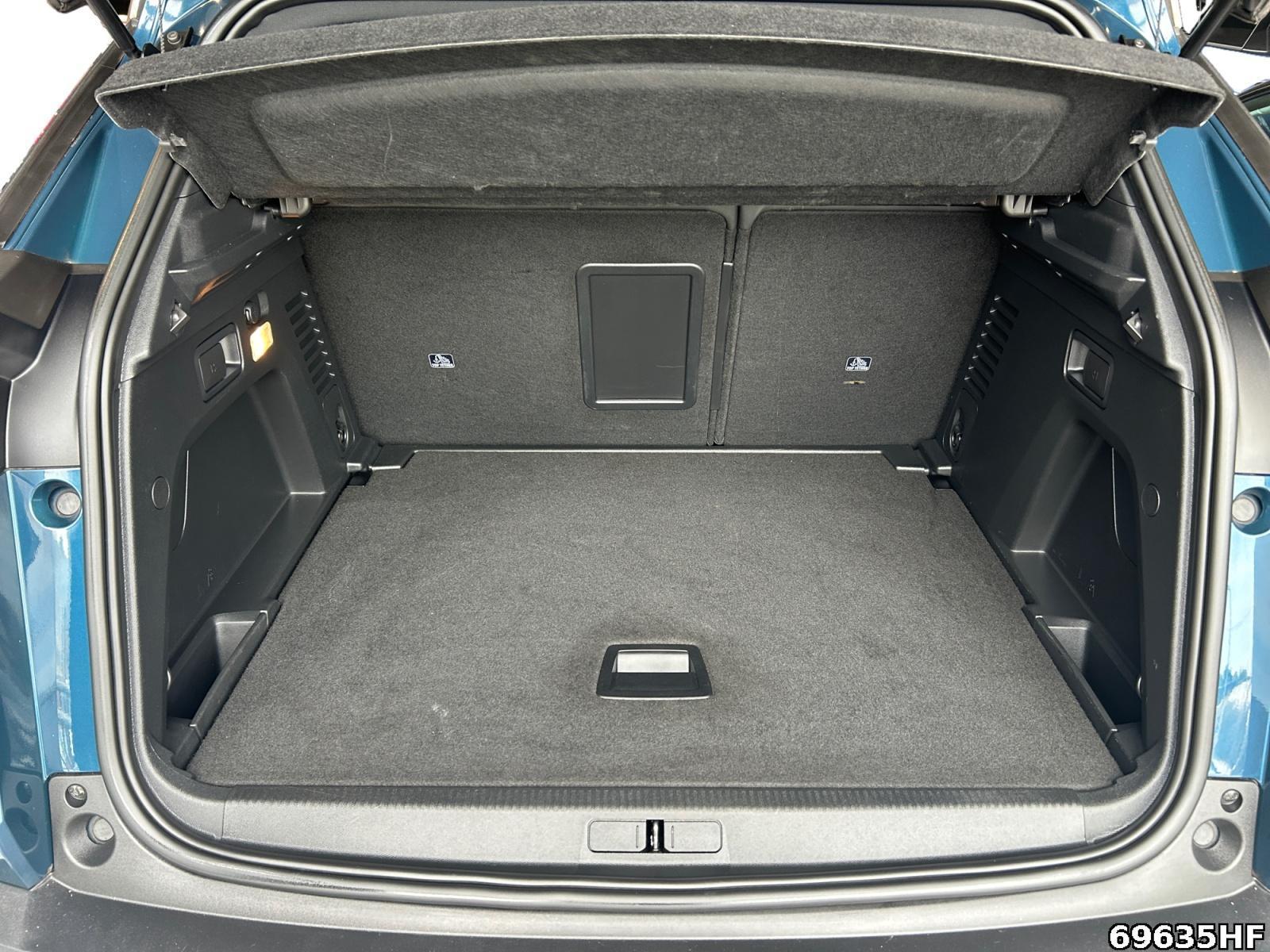 Fahrzeugabbildung Peugeot 3008 1.2 PureTech 130 Allure Pack (EURO 6d)