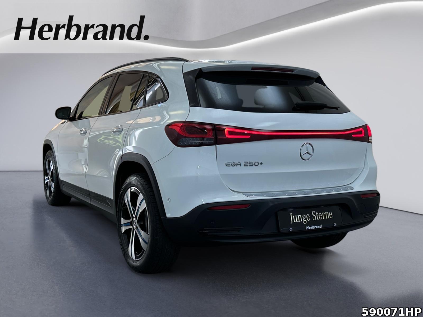 Fahrzeugabbildung Mercedes-Benz EQA Electric Art Nght LED Kamera KEYLESS GO