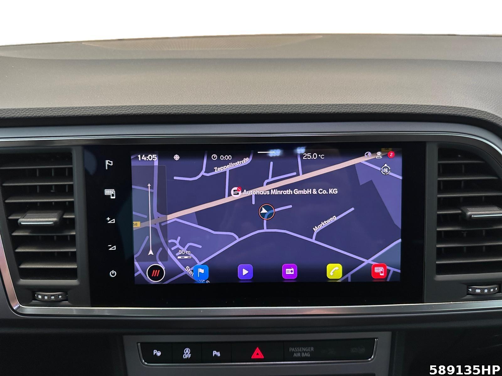 Fahrzeugabbildung SEAT Ateca 2.0 TDI FR AHK LED Rückfahr K.