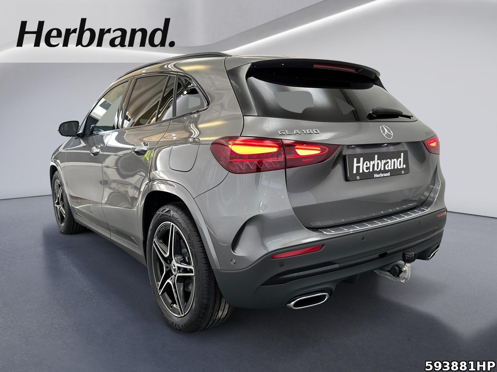 Fahrzeugabbildung Mercedes-Benz GLA 180 +AMG+360°KAM+AHK+DISTRONIC+WINTERPAKET+