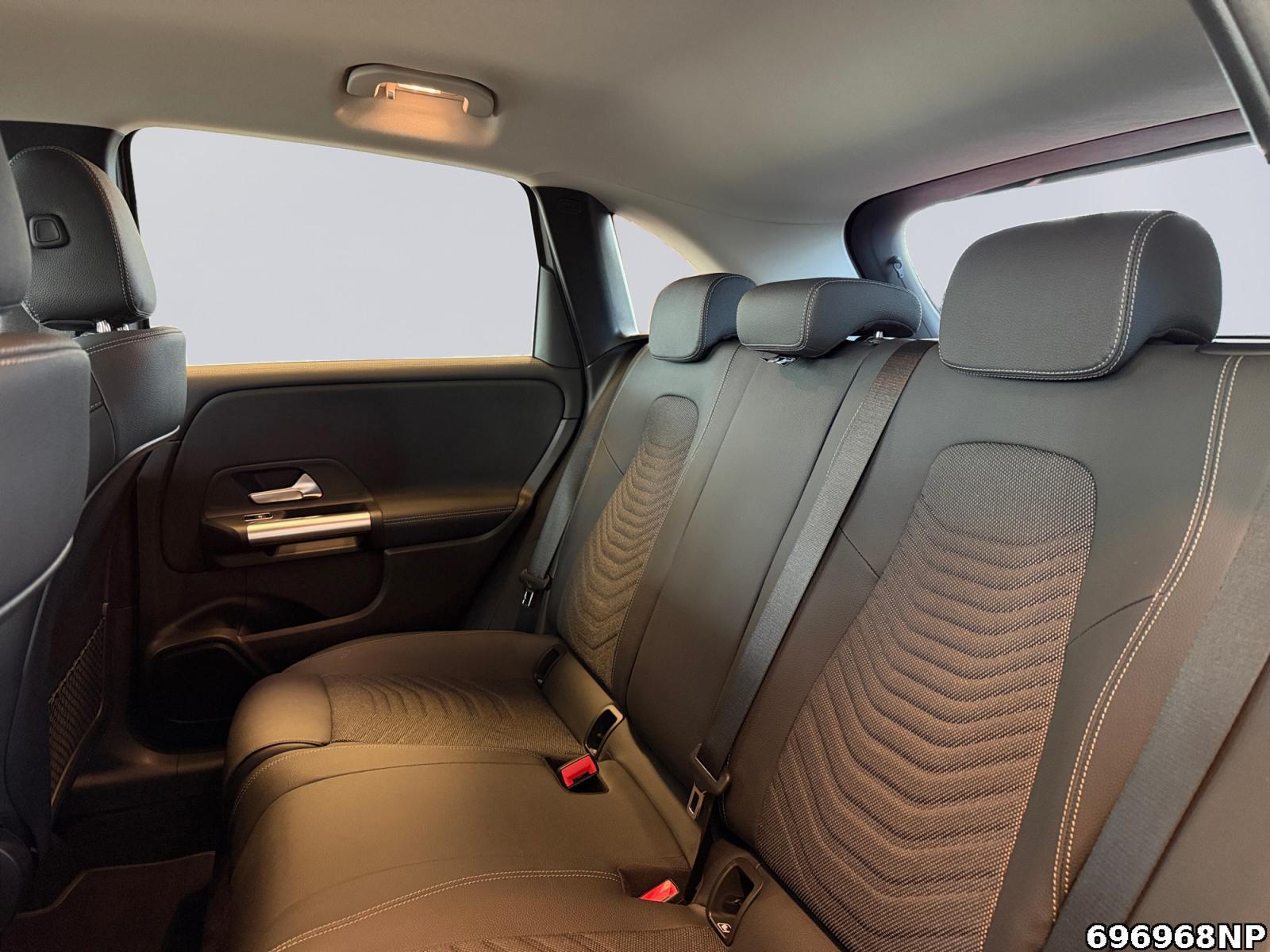 Fahrzeugabbildung Mercedes-Benz B 180 Progressive Kamera LED AHK