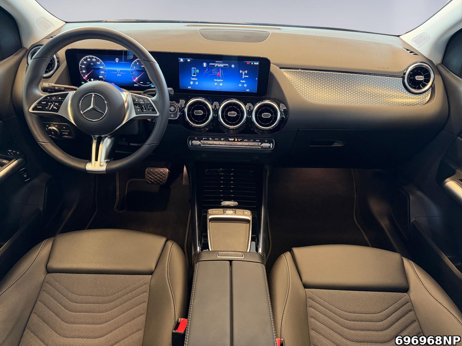 Fahrzeugabbildung Mercedes-Benz B 180 Progressive Kamera LED AHK